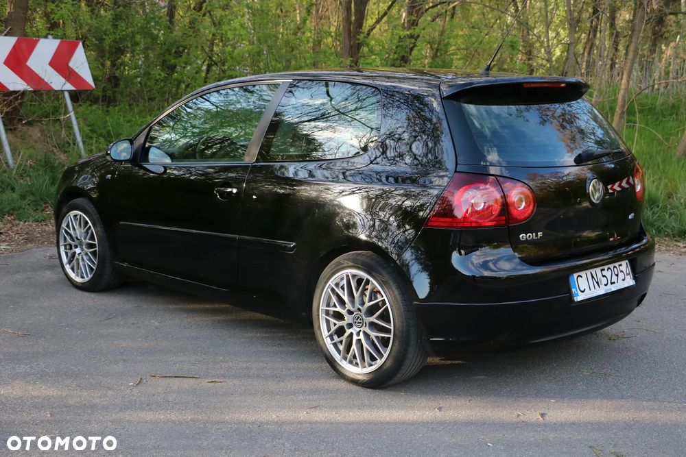 Volkswagen Golf 2.0 TDI GT Sport - 5
