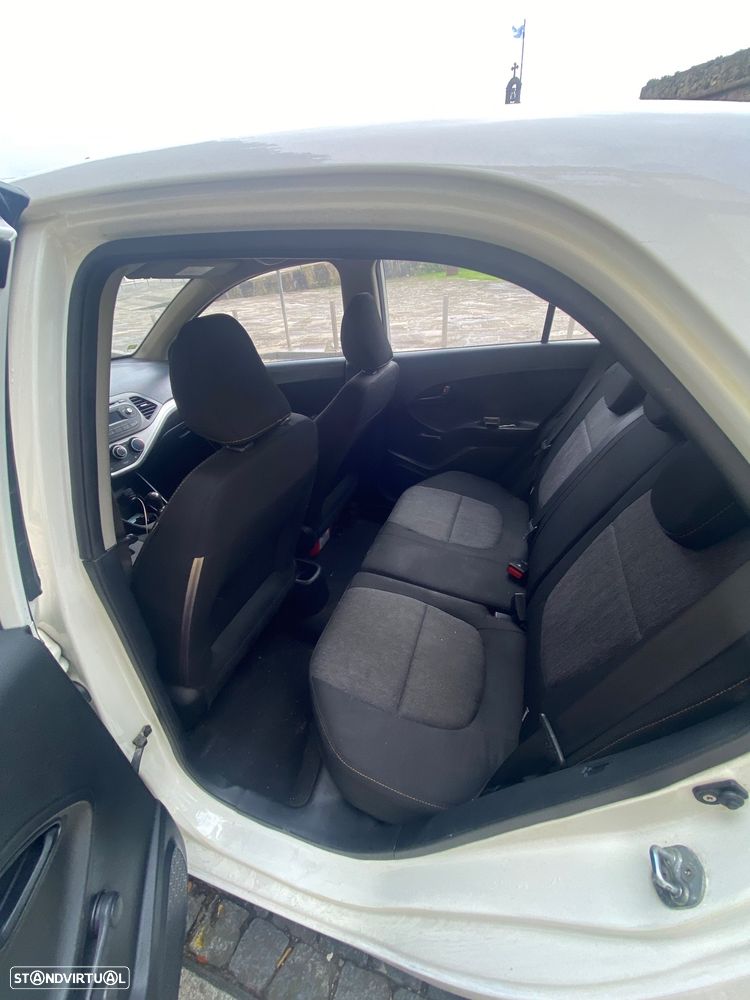 Kia Picanto 1.0 CVVT More - 6