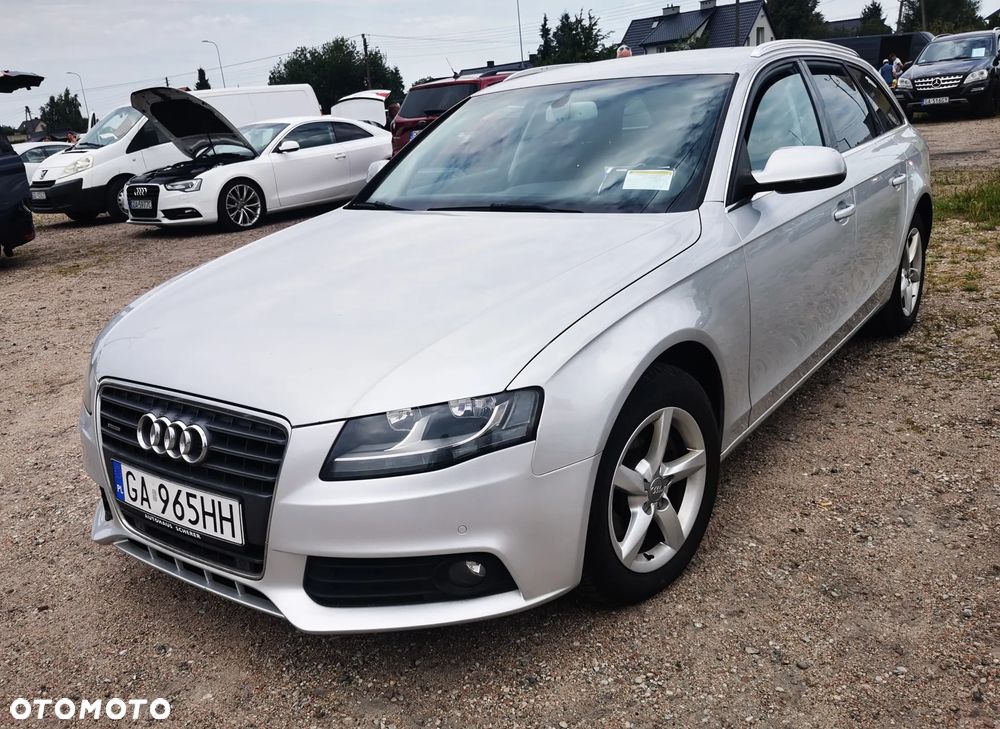 Audi A4 Avant 2.0 TDI DPF quattro - 4