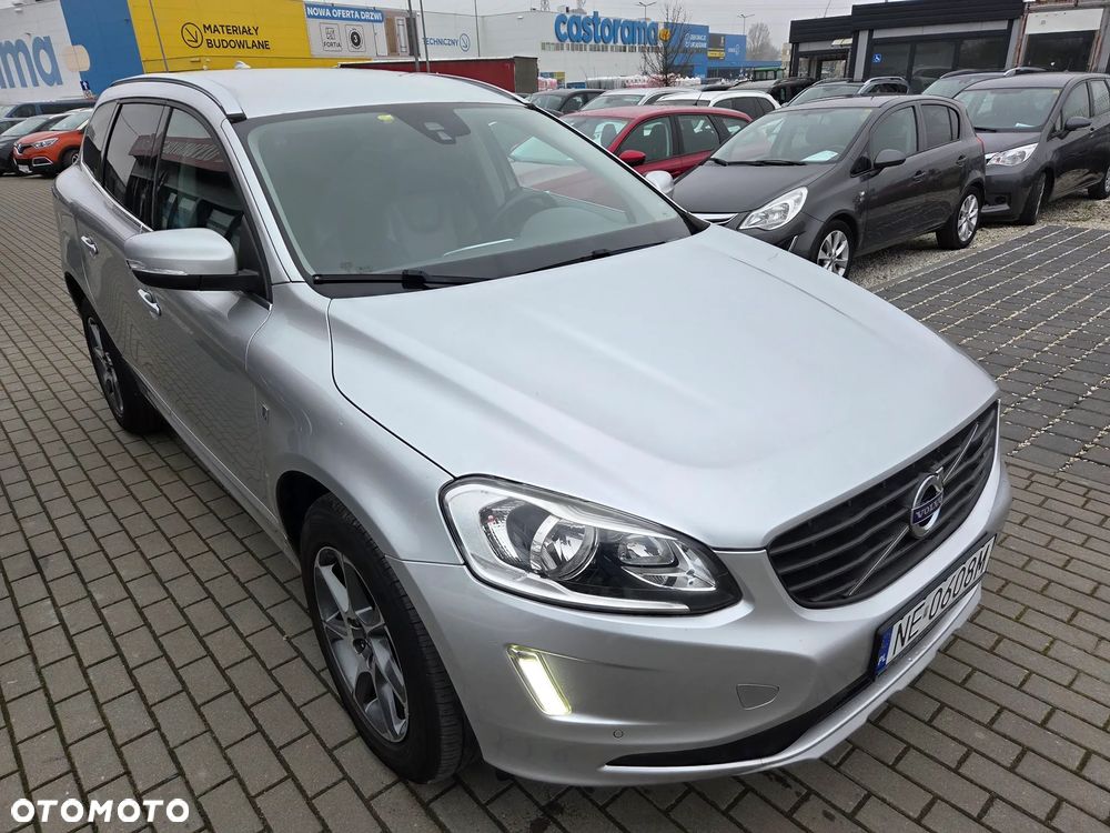 Volvo XC 60 D3 Drive-E Ocean Race - 3