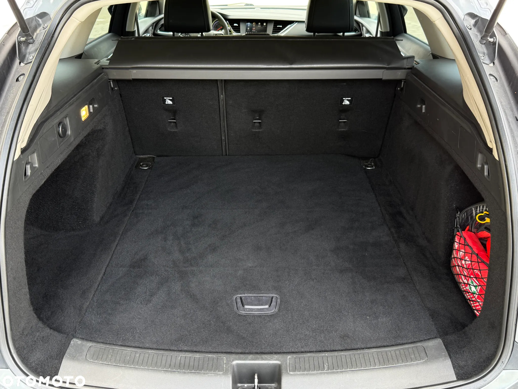 Opel Insignia 1.5 T Enjoy S&S - 30