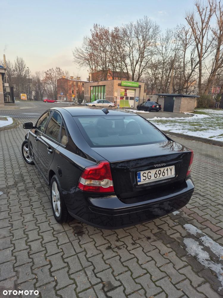 Volvo S40 1.8 - 9