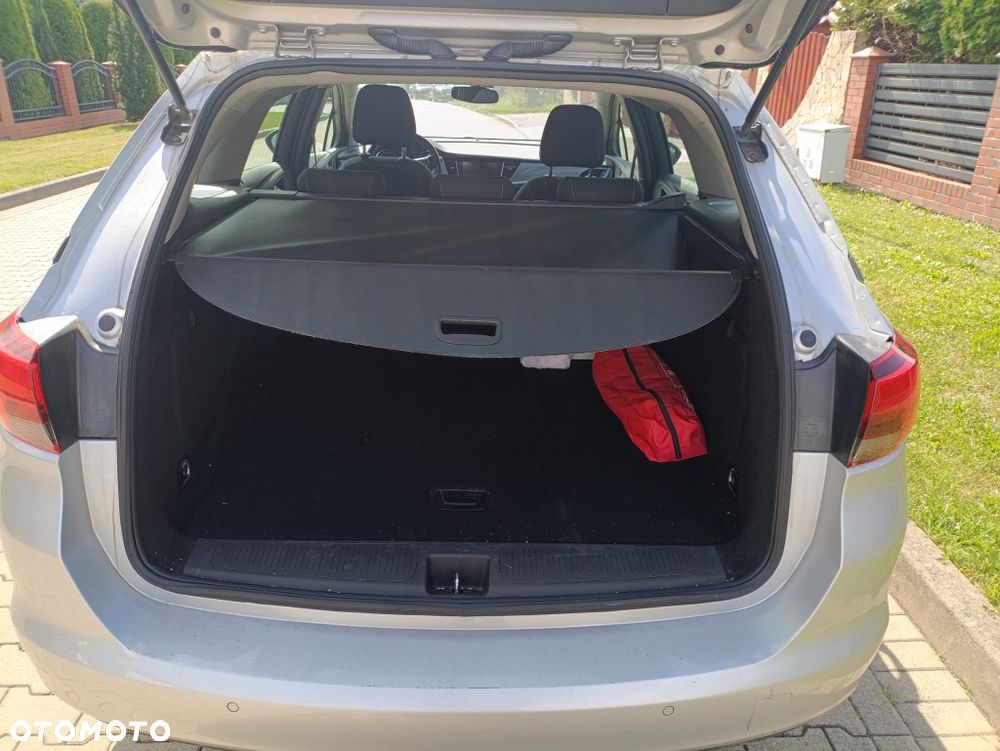 Opel Astra - 8