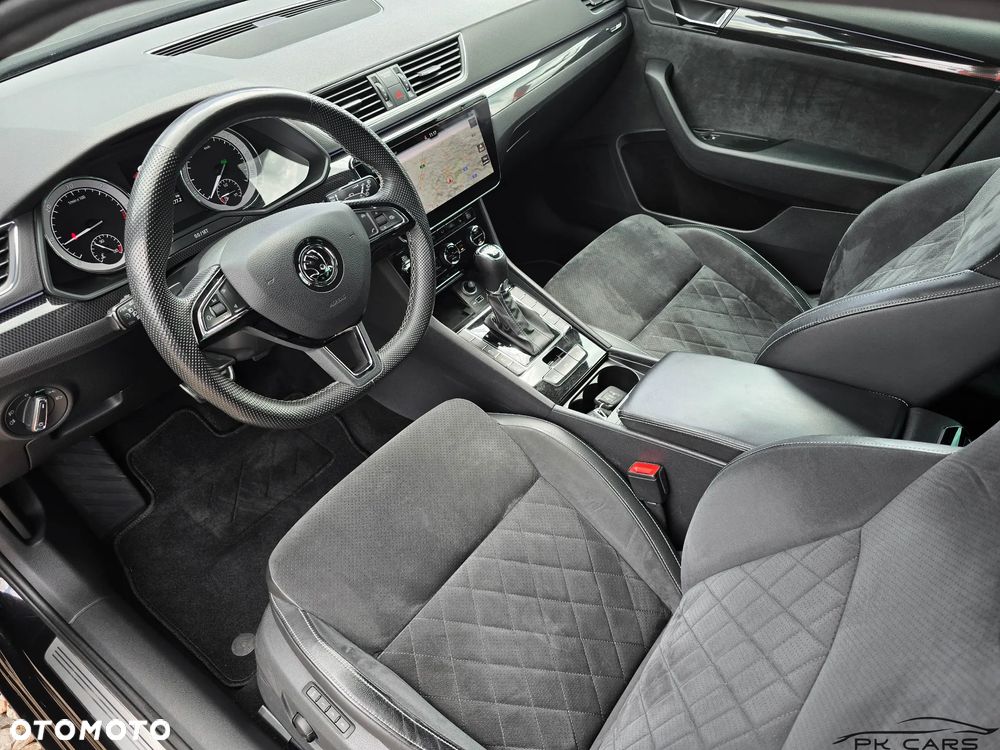 Skoda Superb 2.0 TDI 4x4 DSG Sportline - 32