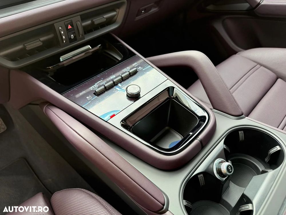 Porsche Cayenne E-Hybrid - 19