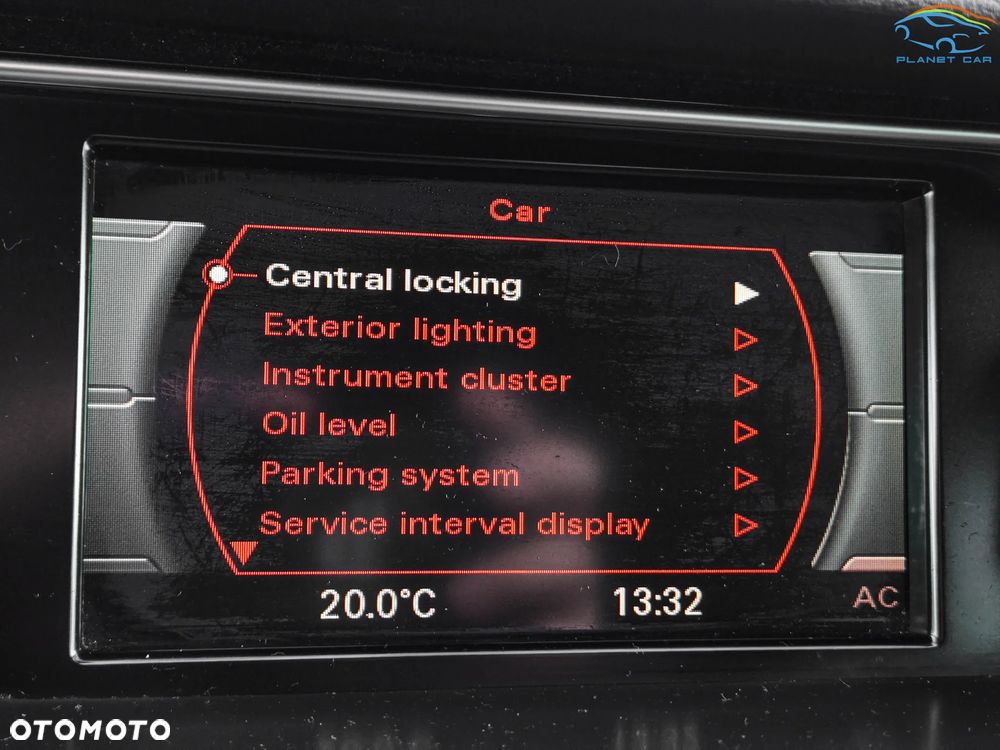 Audi A4 Avant 2.0 TDI DPF clean diesel quattro S line Sportpaket - 28