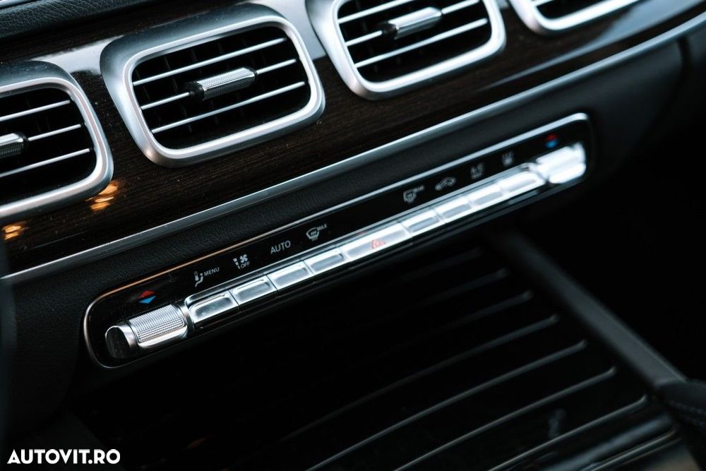 Mercedes-Benz GLE - 27