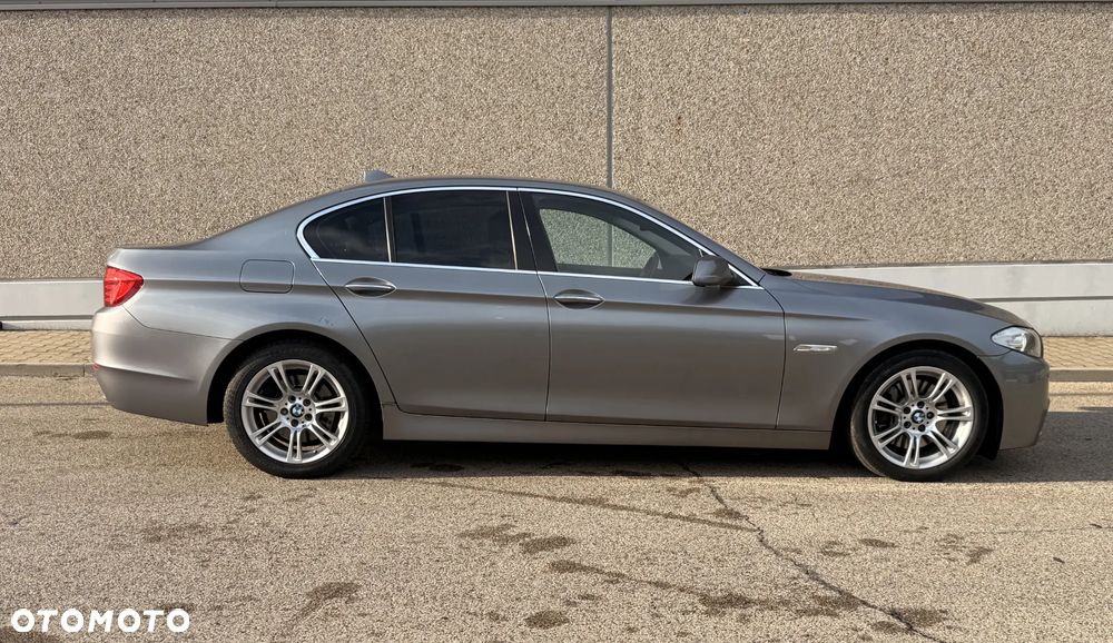 BMW Seria 5 530d Sport-Aut Luxury Line - 6