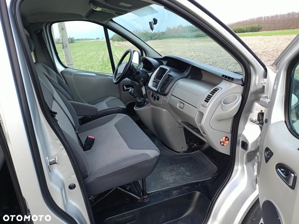 Renault Trafic Passenger Expression - 37