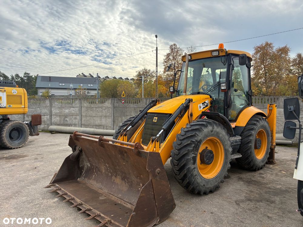 JCB 4CX - 9