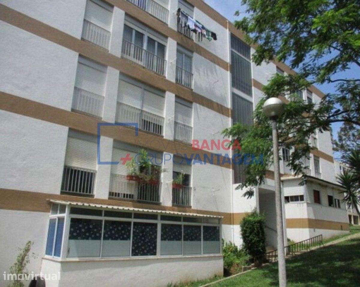 APARTAMENTO T2 - 63m2 - Monte Abraão - Grande imagem: 2/18