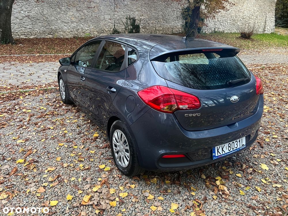 Kia Ceed 1.4 M - 12
