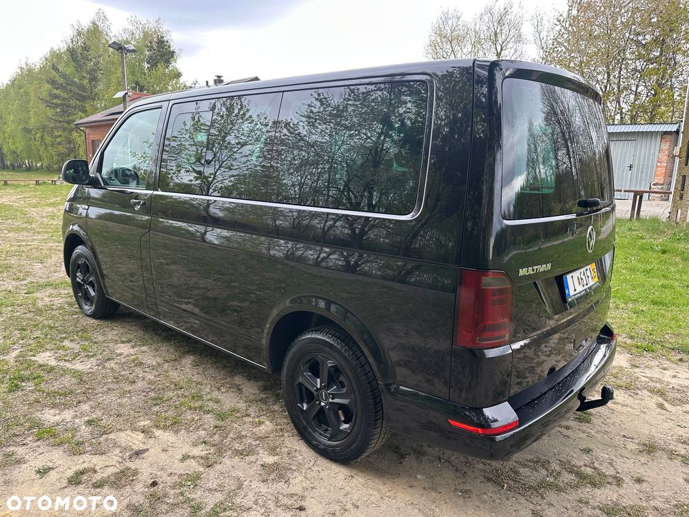 Volkswagen Multivan - 2