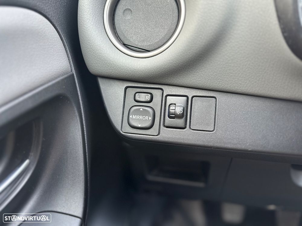 Toyota Yaris 1.0 VVT-i Comfort - 35