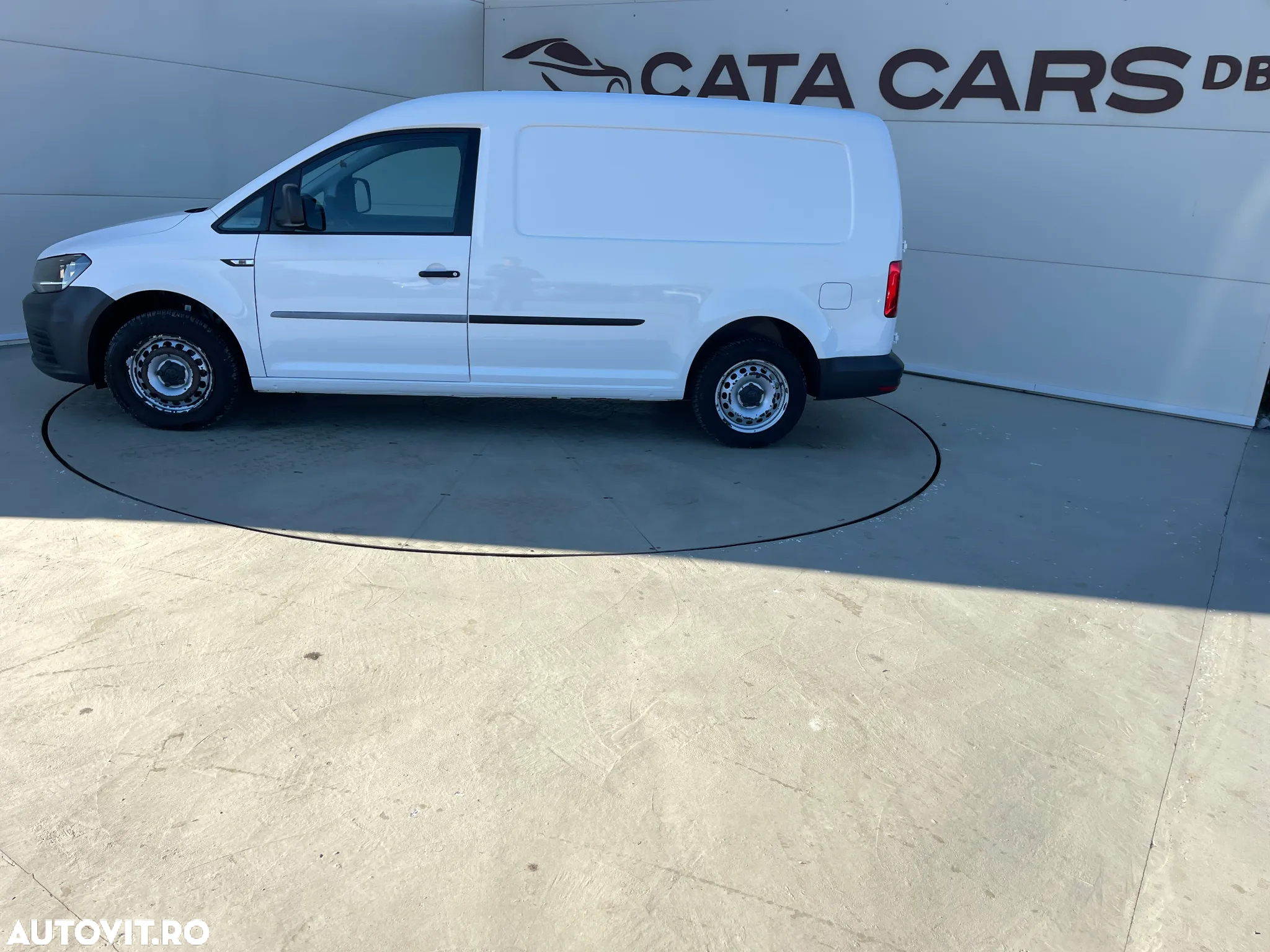 Volkswagen Caddy Maxi 2.0TDI - 7