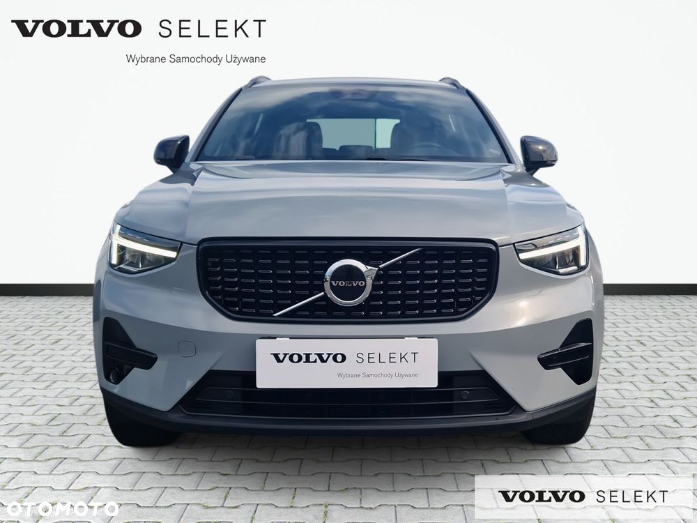 Volvo XC 40 - 3