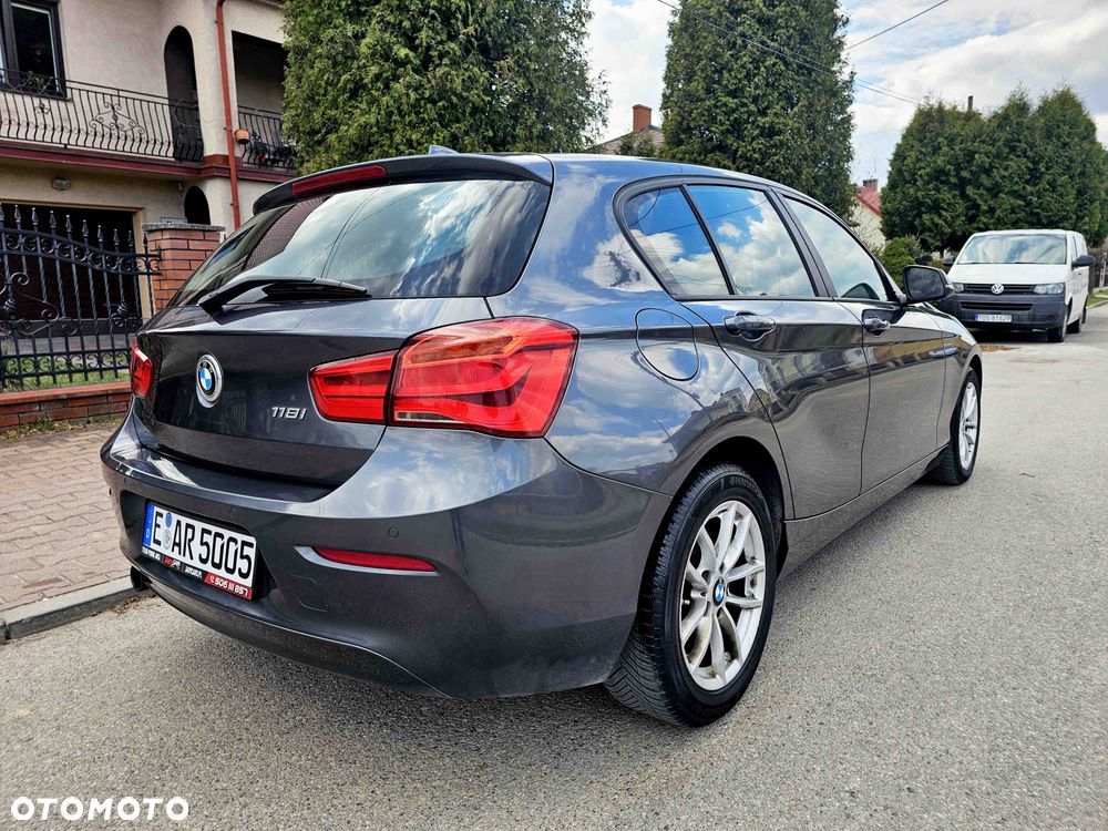 BMW Seria 1 118i Edition Metropolitan - 9