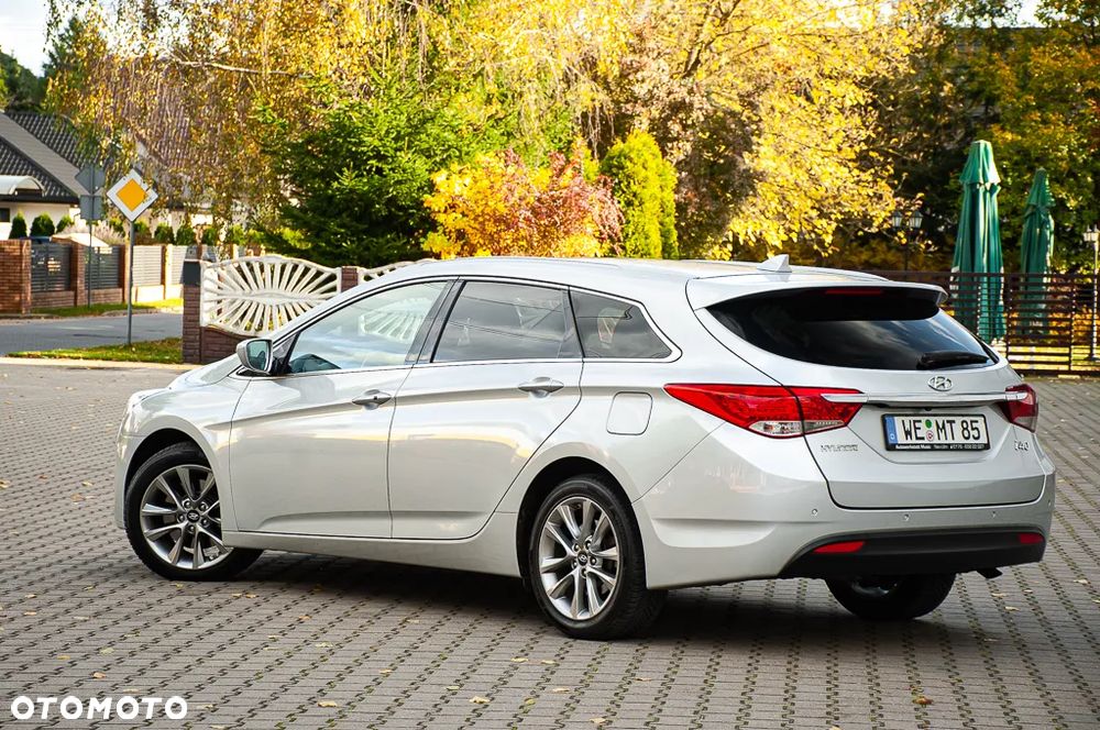 Hyundai i40 1.7 CRDi Automatik Premium - 3