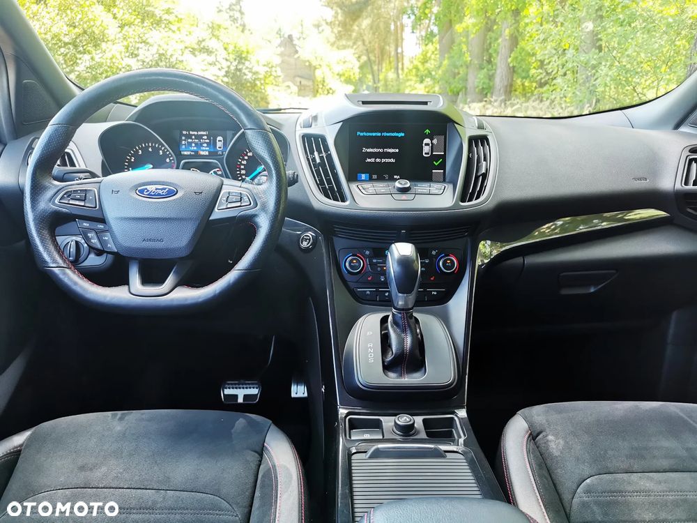 Ford Kuga 1.5 EcoBoost 4x4 ST-Line - 7