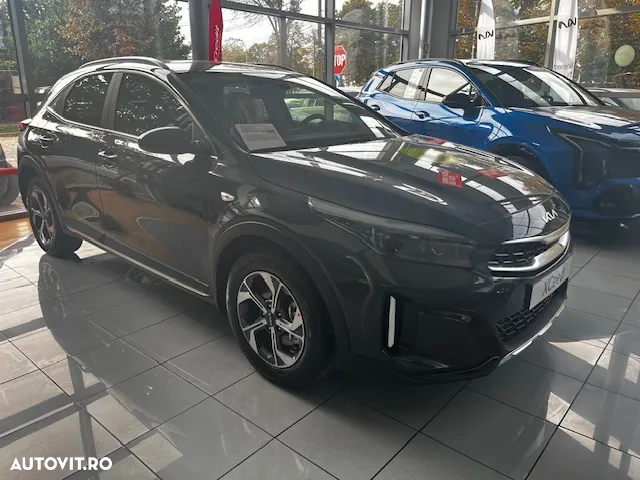 Kia XCeed 1.5 T-GDI 7DCT City - 3