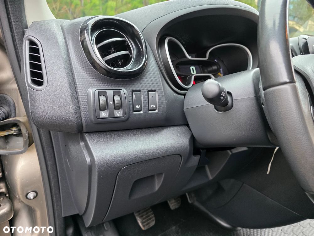 Opel Vivaro L1H1 S&S Tourer - 31
