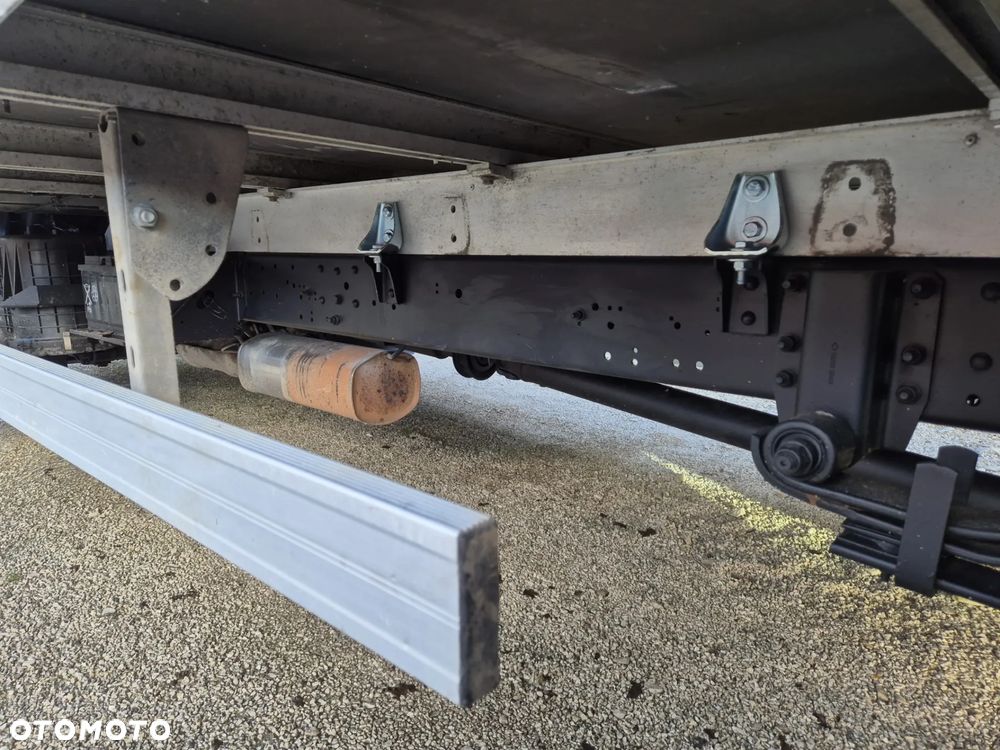 Nissan ATLEON 3.0 150KM - 6