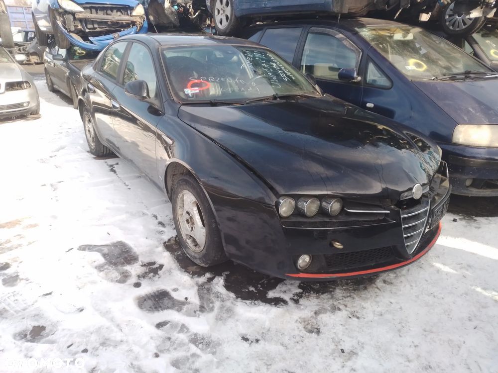 ALFA ROMEO 159 1.9 JTS  05-11   PAS PRZEDNI KOMPLETNY CHŁODNICE  802/B - 1