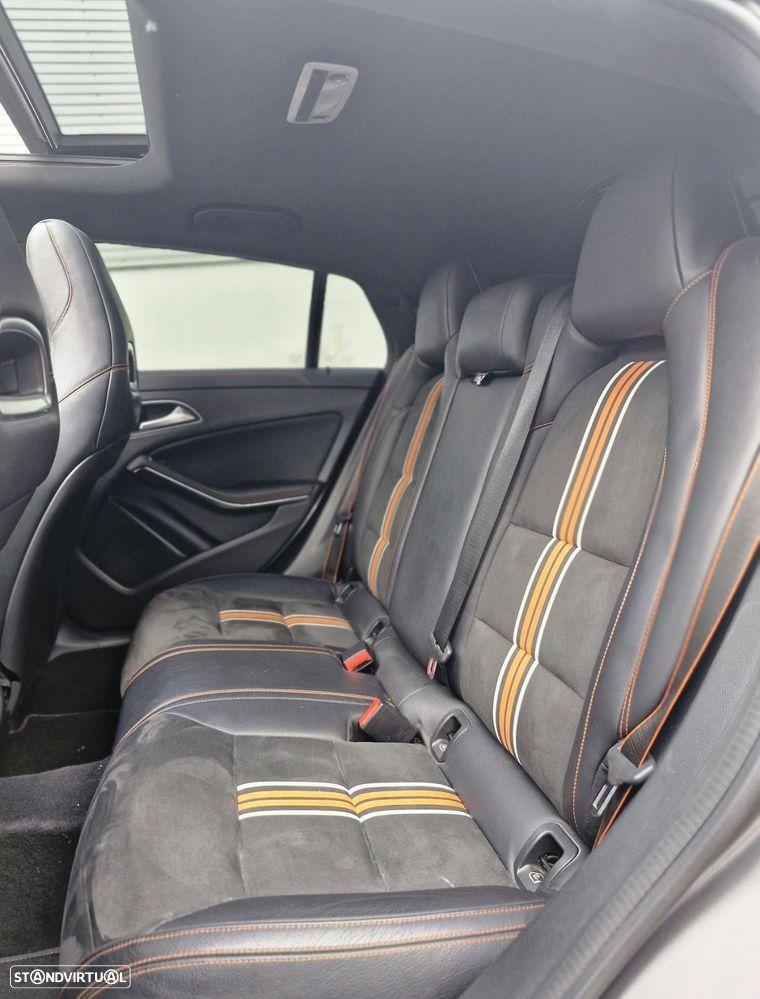 Mercedes-Benz CLA 200 (CDI) d 4Matic 7G-DCT Orange Art Edition - 7