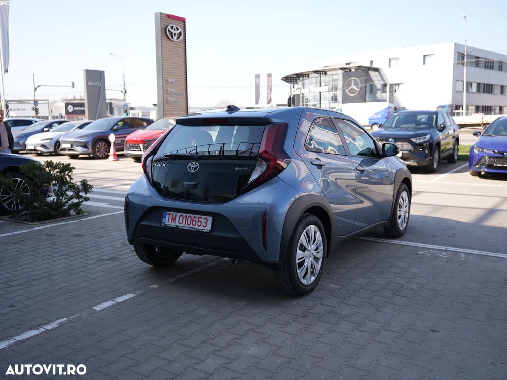 Toyota Aygo X - 12