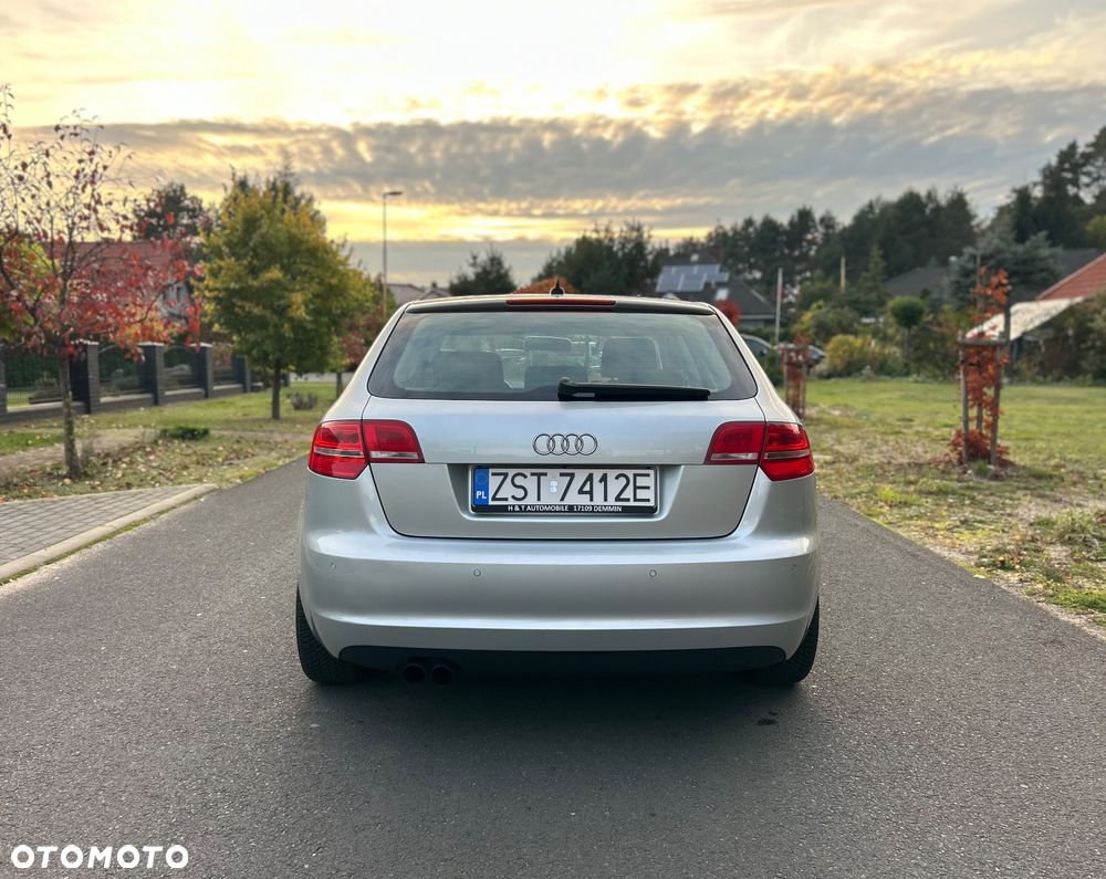 Audi A3 Sportback - 5