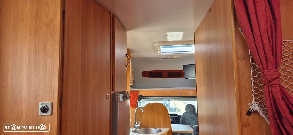 Chausson Trigano FORD TRANSIT 2.4 TDCI - 6 DORMIDAS - 5 LUGARES - 16