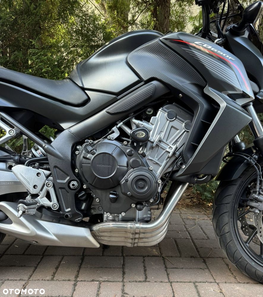 Honda CB - 4