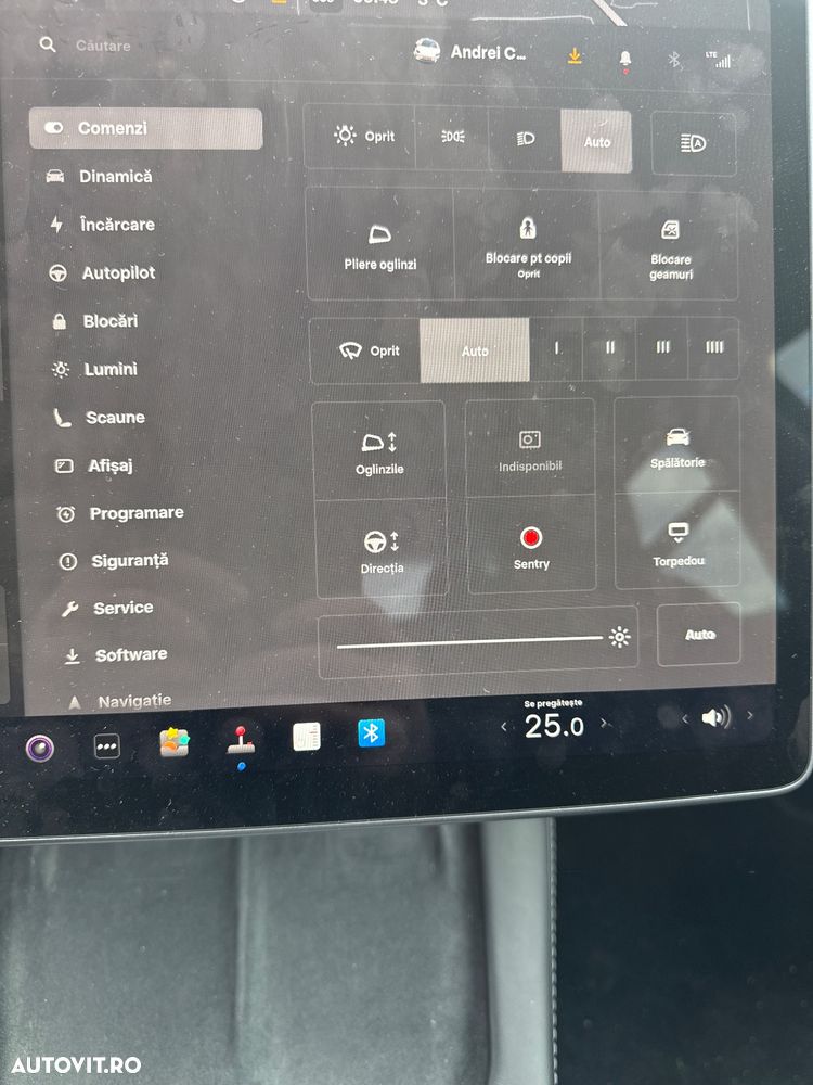 Tesla Model 3 - 6