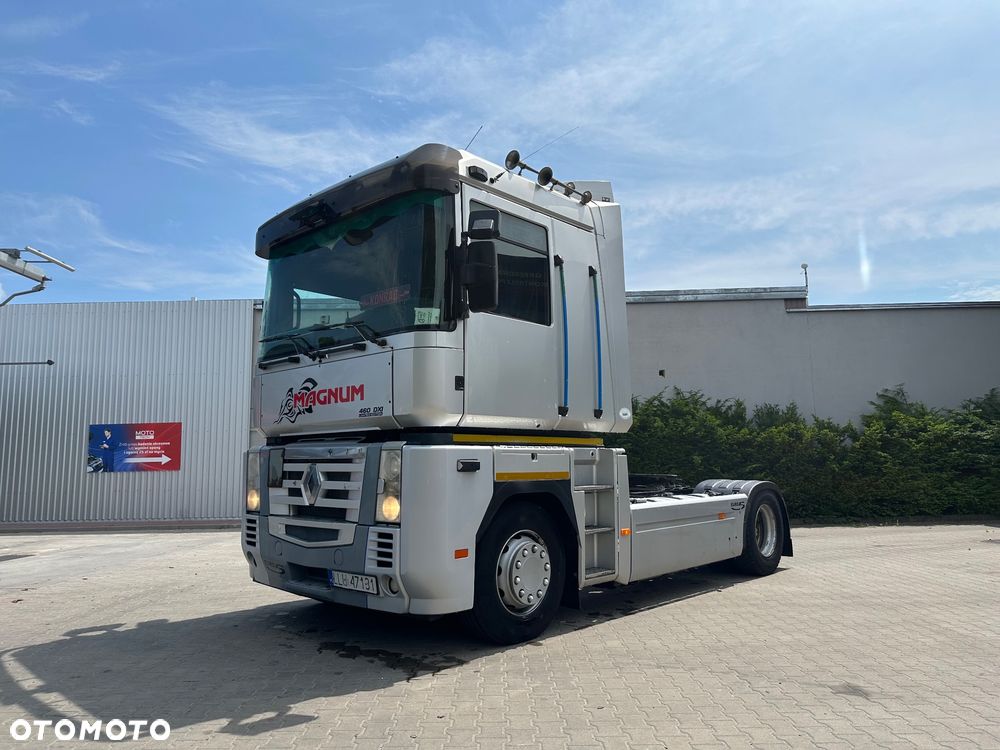 Renault Magnum 460 DXI (salonka/standard/automat) - 2