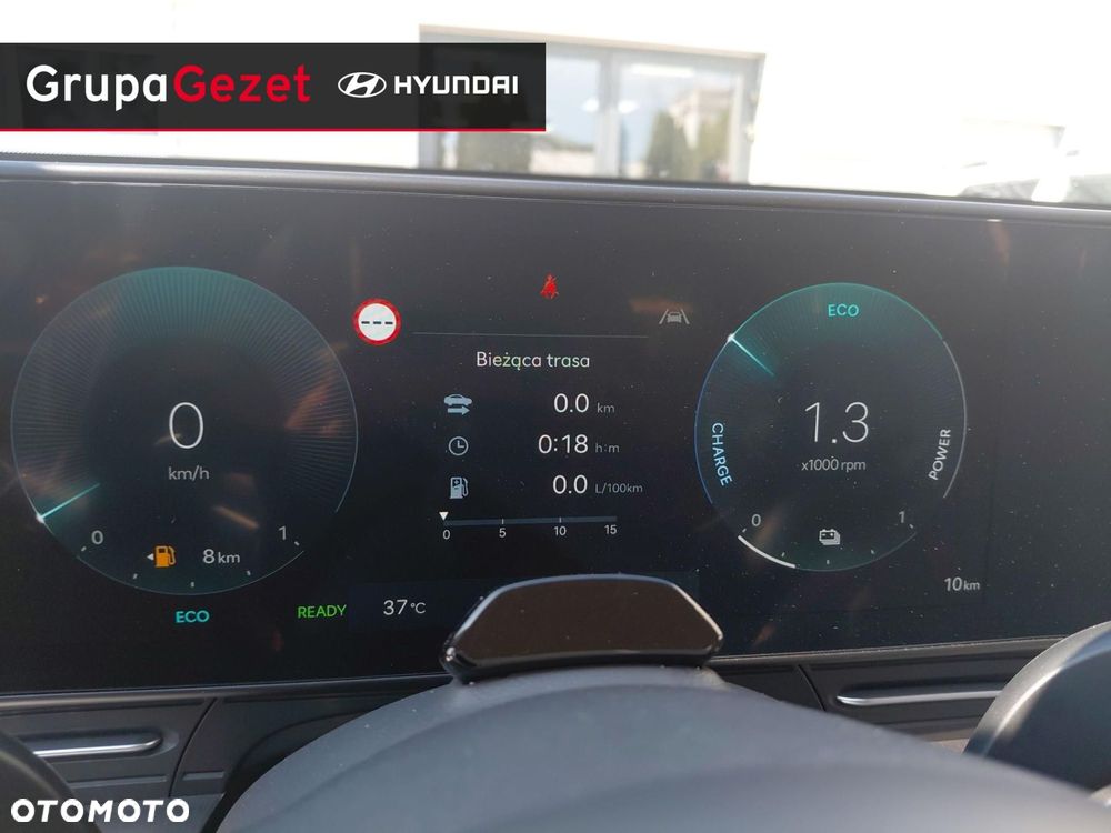 Hyundai Kona - 11