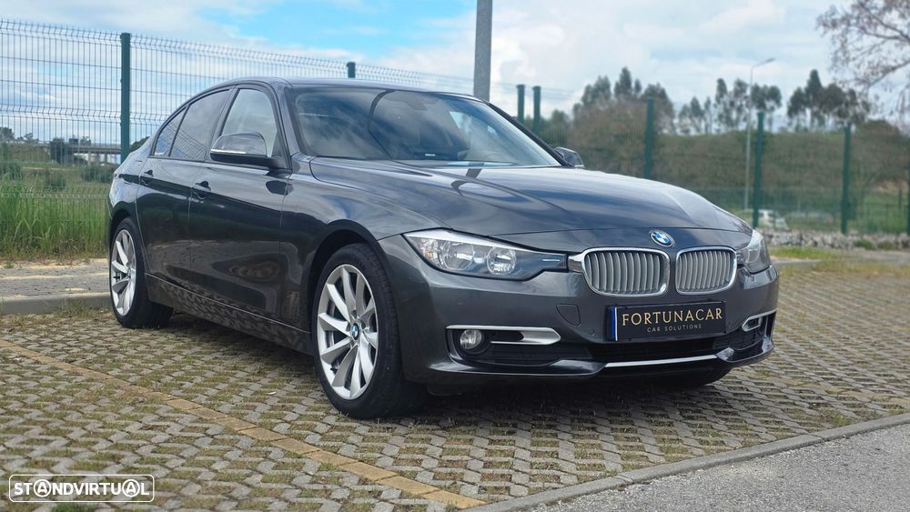 BMW 320 d Auto Line Luxury - 4