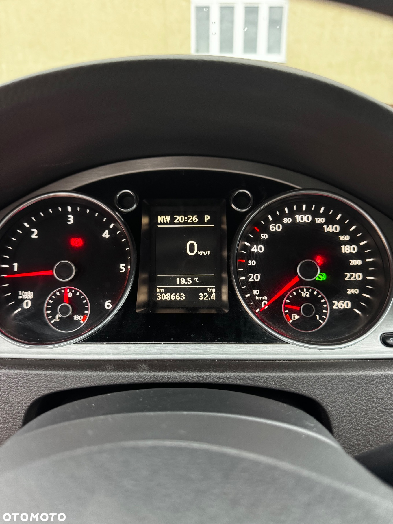 Volkswagen Passat 2.0 TDI Highline DSG - 10