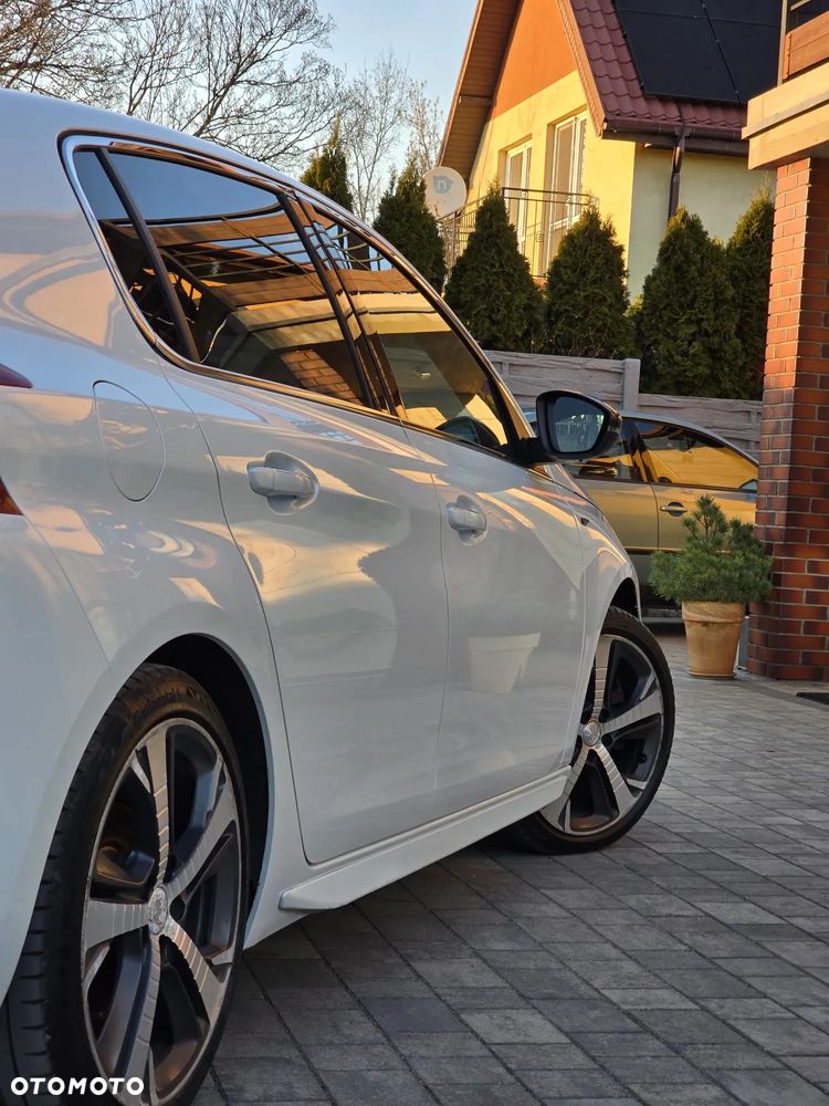 Peugeot 308 BlueHDi 180 EAT6 GT - 15