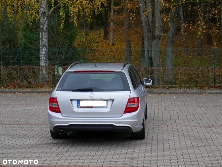 Mercedes-Benz C-Class 2014 photo 4