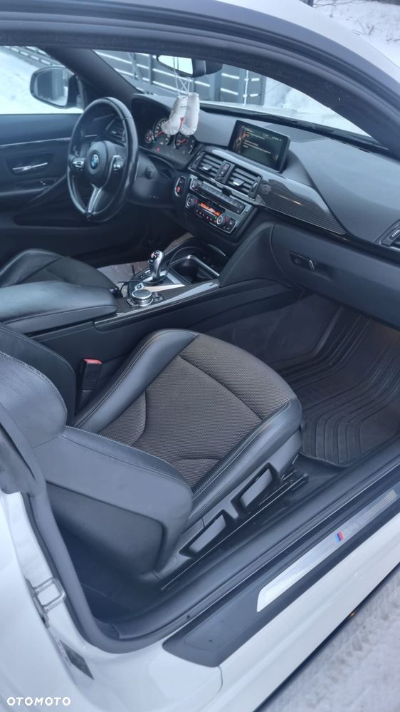 BMW M4 - 11