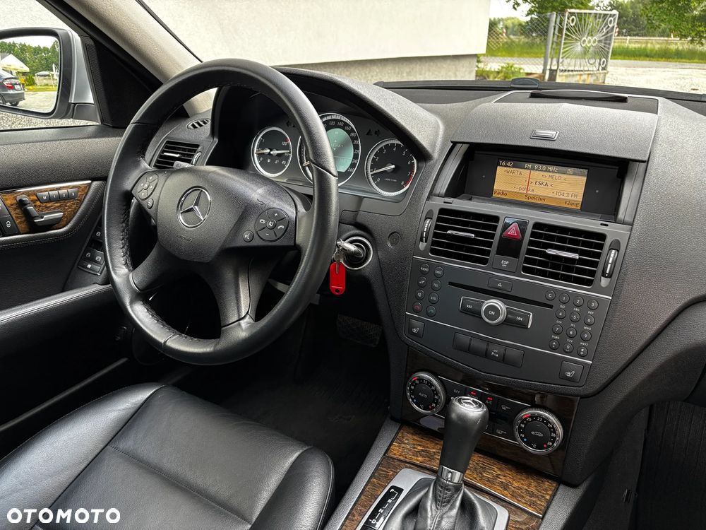 Mercedes-Benz Klasa C - 30