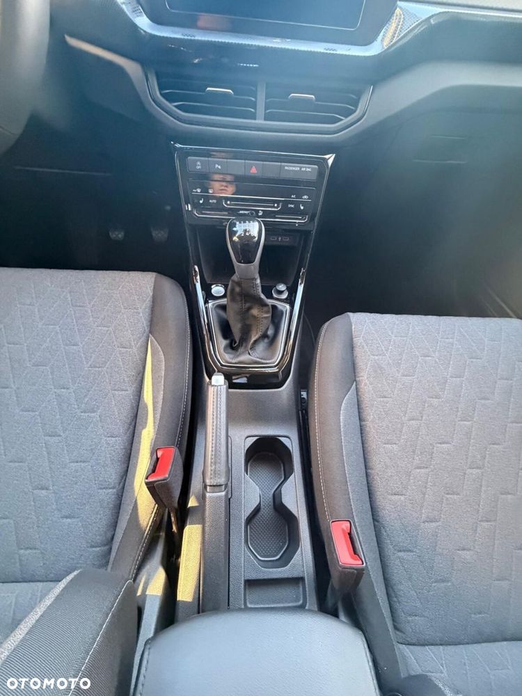 Volkswagen T-Cross - 5