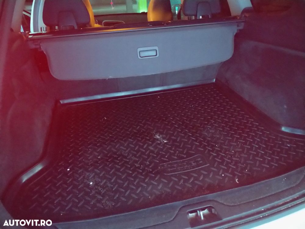 Volvo XC 60 - 8