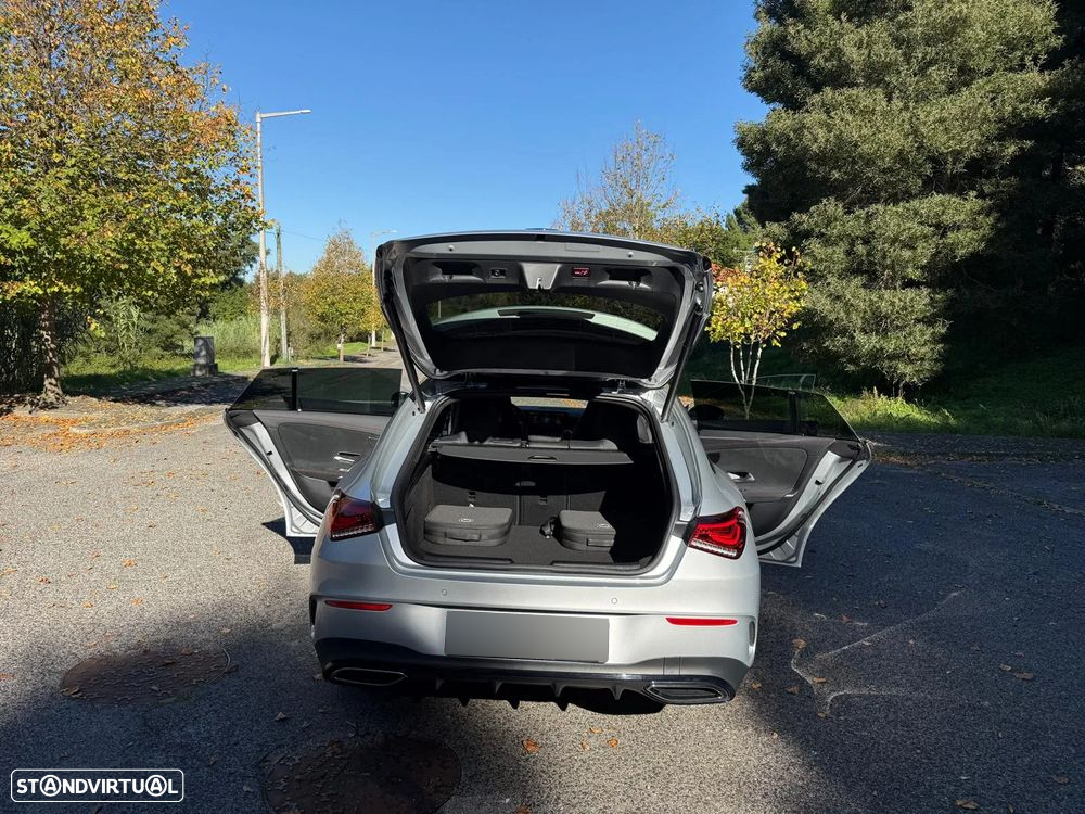 Mercedes-Benz CLA 250 e Shooting Brake AMG Line - 16