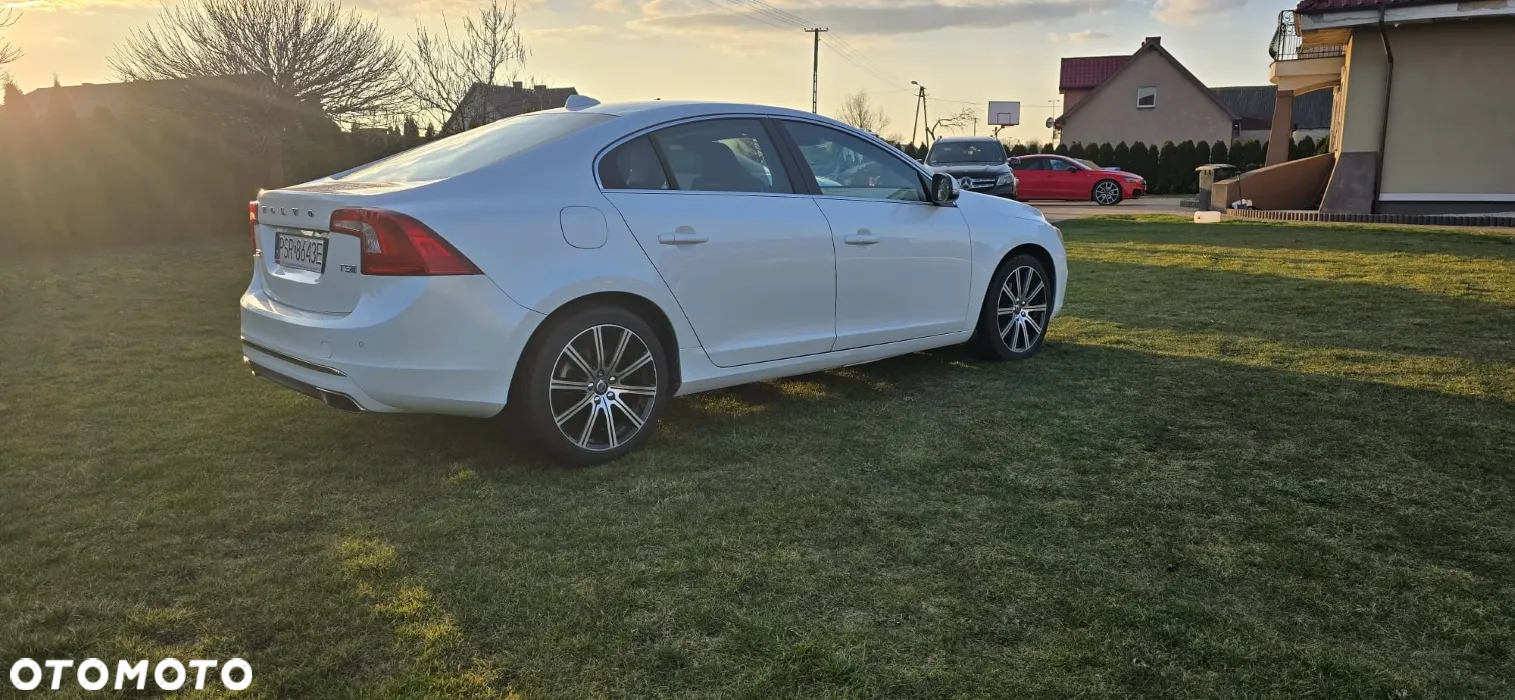 Volvo S60 - 7