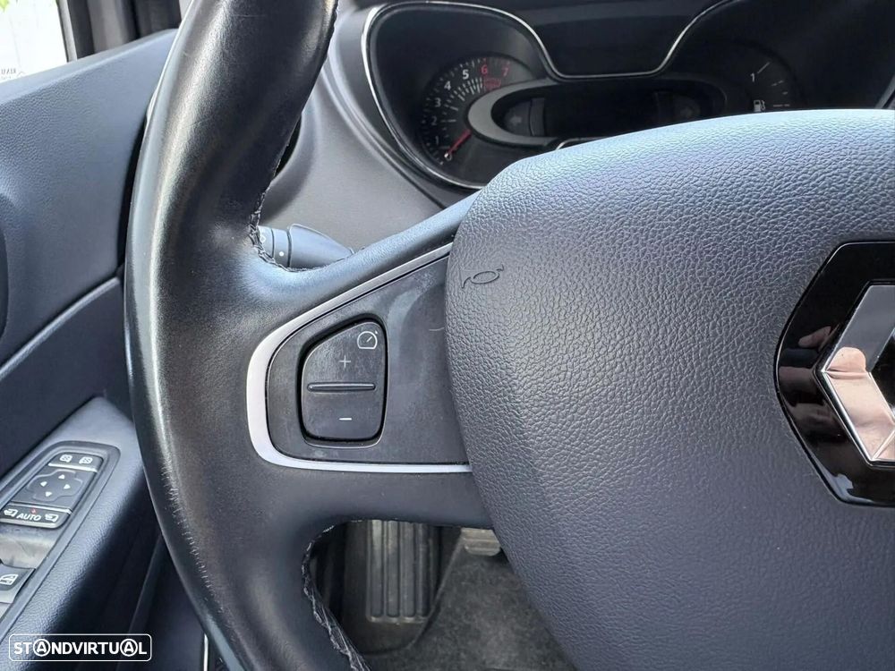 Renault Captur 0.9 TCE Exclusive - 37
