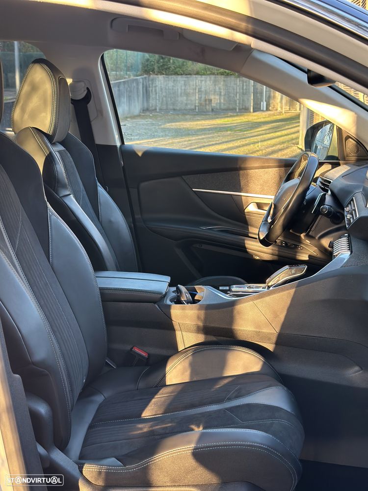 Peugeot 3008 PureTech 130 Stop & Start GPF EAT8 Crossway - 18
