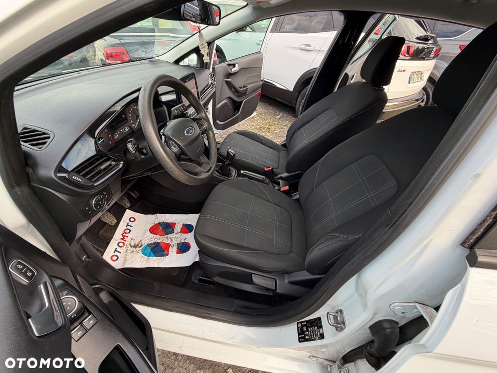 Ford Fiesta - 14