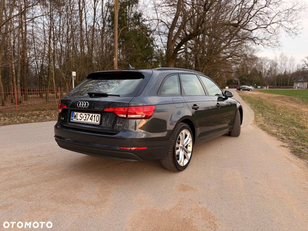 Audi A4 Avant 2.0 TDI - 8