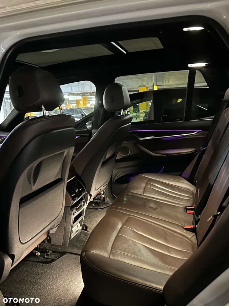 BMW X5 3.5i xDrive - 7